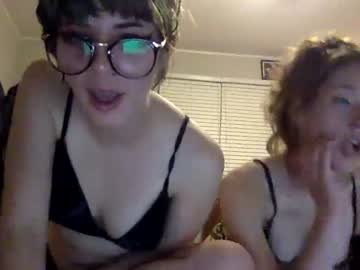 cam couple porn lilliththelune image #4309800