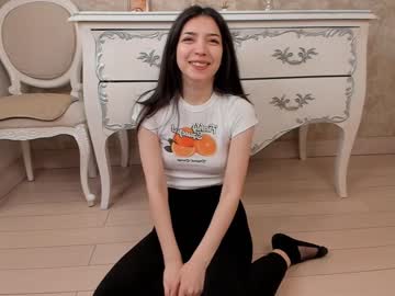 cam girl porn holliscapell image #6149379