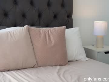 cam girl porn naughtysammx image #5826293