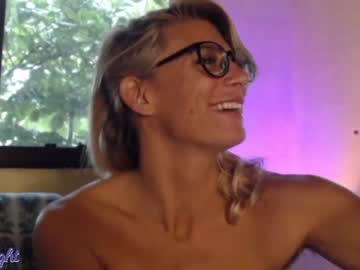 cam tranny porn lailagetsnaked image #1820308