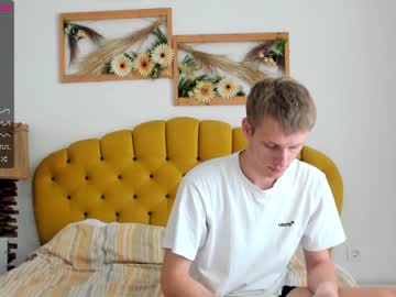 cam couple porn lyaksi image #1759572