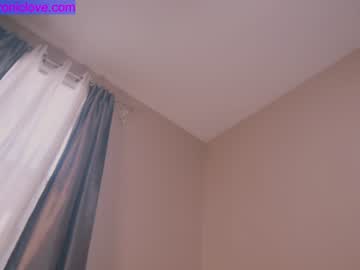 cam girl porn chroniclove image #2774823