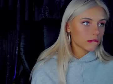 cam girl porn cherrishlulu image #128775