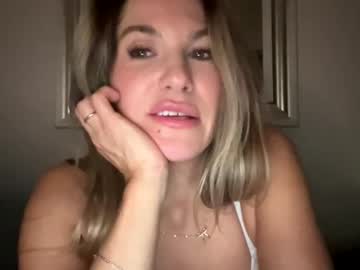 cam girl porn kellymaee image #7077126