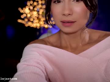 cam girl porn alejastorm image #695432
