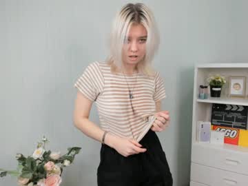 cam girl porn _naked_heart_ image #5661505