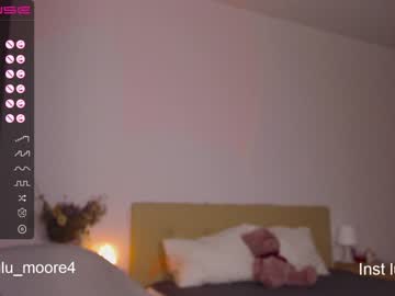 cam girl porn lumoore image #4400009