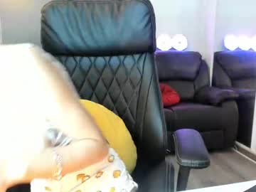 cam girl porn hotfallingdevil image #487679
