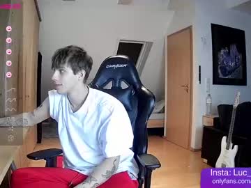 cam man porn johnny2000x image #3131212