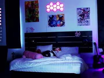 cam girl porn madnessalise image #5103709