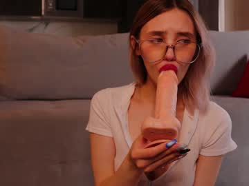 cam girl porn angella_kleee image #4209040