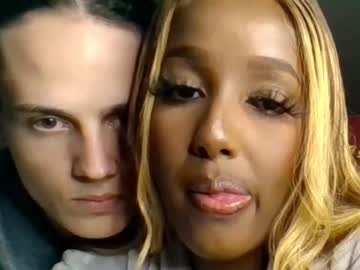 cam couple porn imanrainsss image #2958021