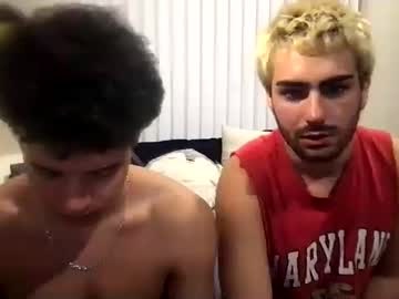 cam man porn tworoommates image #4137414