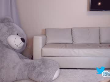 cam girl porn hollyextra image #325740