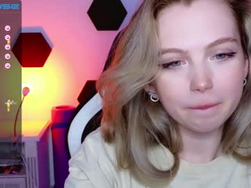 cam girl porn small_blondee image #4648867