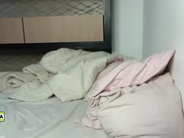 cam girl porn latinella image #6714177
