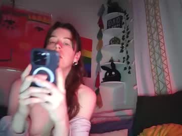cam couple porn prettibritti image #4841027
