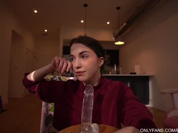 cam girl porn bailey_eilish image #3742770