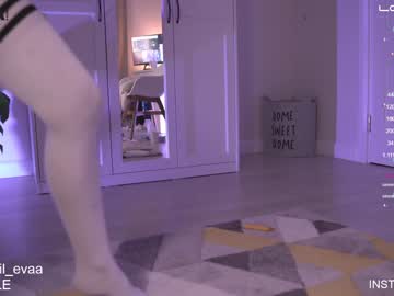cam girl porn lil_eva image #2939024