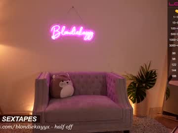 cam girl porn blondiekayy image #3299259