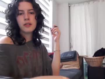 cam girl porn frenchava image #4269865