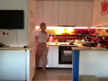 cam girl porn kiradivine image #5494953