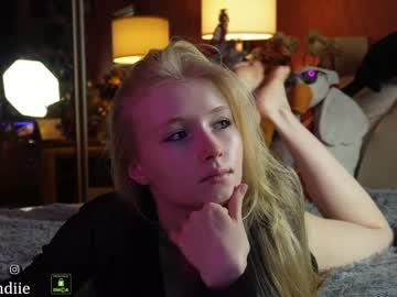 cam girl porn bestblondiiecb image #6036212