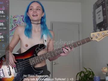 cam girl porn petitebrat image #6760357