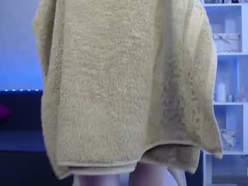 cam girl porn adrykilly image #2536231