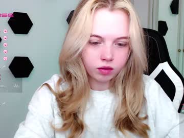 cam girl porn small_blondee image #4232314
