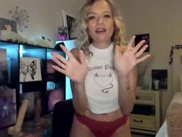 cam girl porn laceycoffeegirl image #5461598