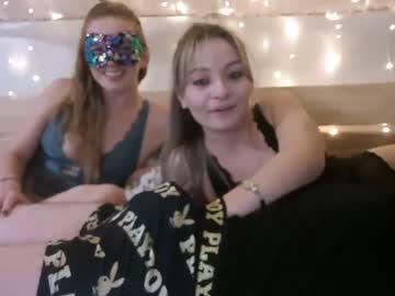 cam couple porn karmaroused image #5571190