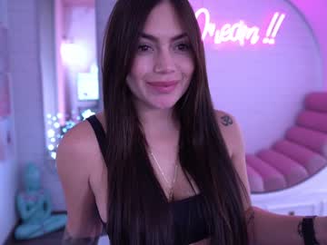 cam girl porn ashlyeroberts1 image #713447