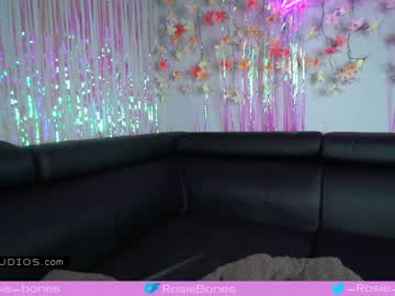 cam girl porn rosiebones image #3579714