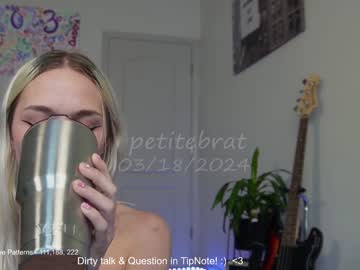 cam girl porn petitebrat image #6598336