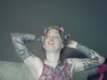 cam couple porn diddylicious22 image #7044607