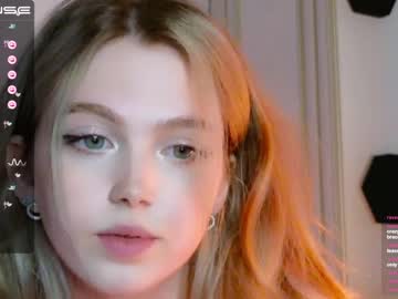 cam girl porn small_blondee image #4619686
