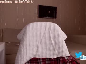 cam girl porn hollyextra image #1115393