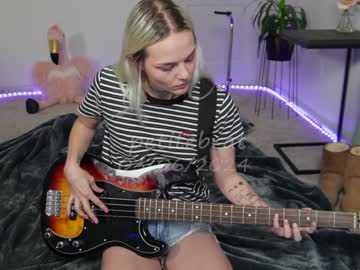 cam girl porn petitebrat image #6513955