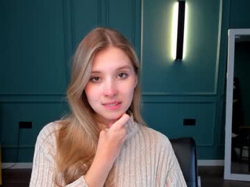 cam girl porn milablush image #3935484