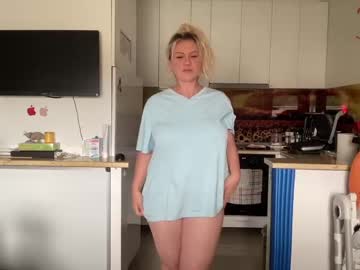 cam girl porn kiradivine image #4634752