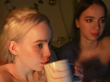cam girl porn mother__of__dragons image #5607111