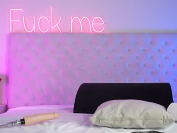 cam girl porn kissing33 image #6575777
