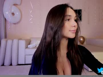 cam girl porn hollyextra image #3684388