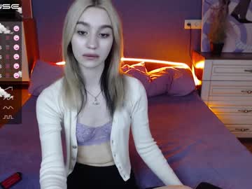 cam girl porn cutie_elly image #2328085