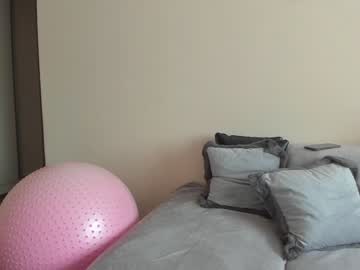 cam girl porn emilymilf__ image #3904221