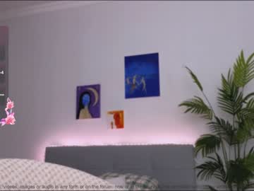 cam girl porn small_blondee image #6894037