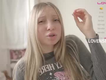 cam girl porn pureangeldolores image #6148341
