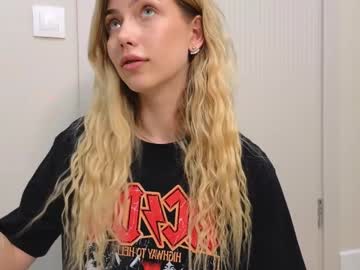 cam girl porn rainauge image #6980051