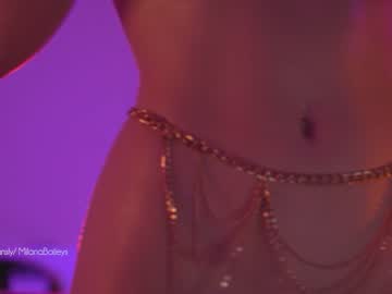 cam girl porn milanabaileys image #5943608